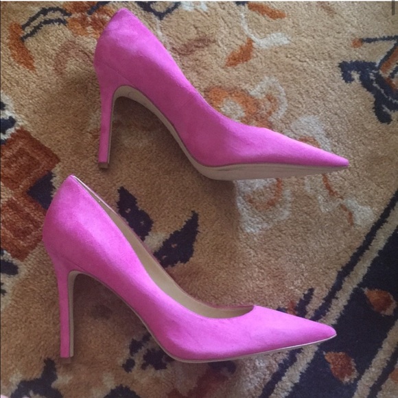 Pink Heels - Picture 2 of 6